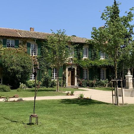 Domaine De Rhodes B&B อาวีญง ภายนอก รูปภาพ