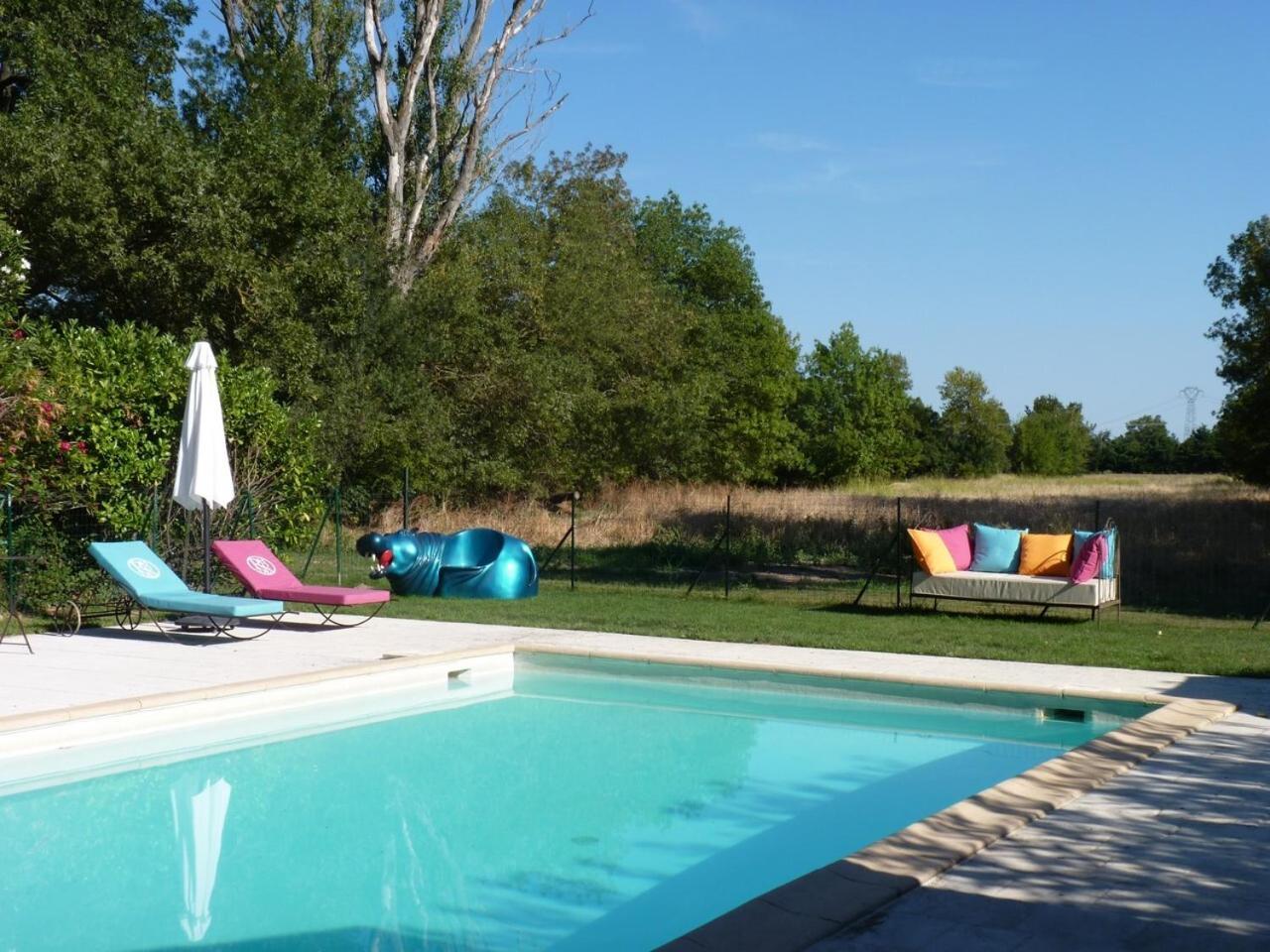 Domaine De Rhodes B&B อาวีญง ภายนอก รูปภาพ