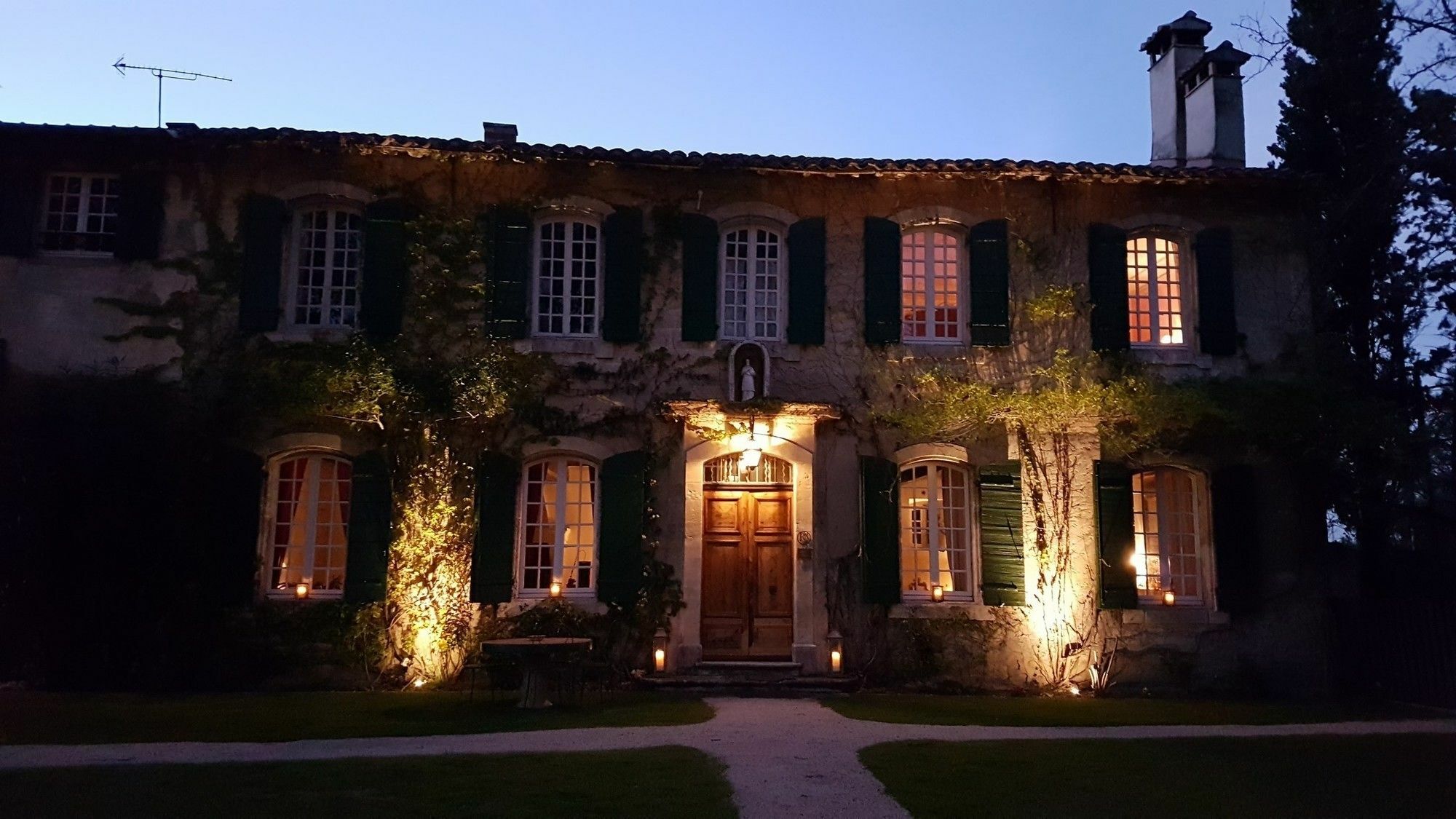 Domaine De Rhodes B&B อาวีญง ภายนอก รูปภาพ